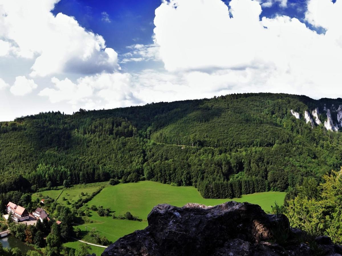 Hotel-Gasthof Neumuehle Kreenheinstetten Екстериор снимка