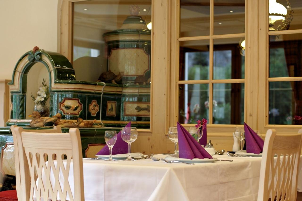 Hotel-Gasthof Neumuehle Kreenheinstetten Екстериор снимка